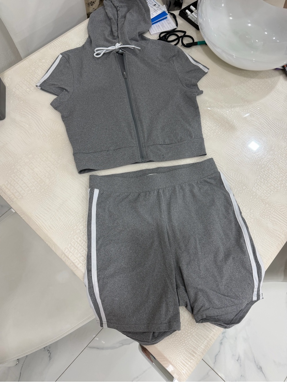 feathers Gray Activewear Two-Piece Set